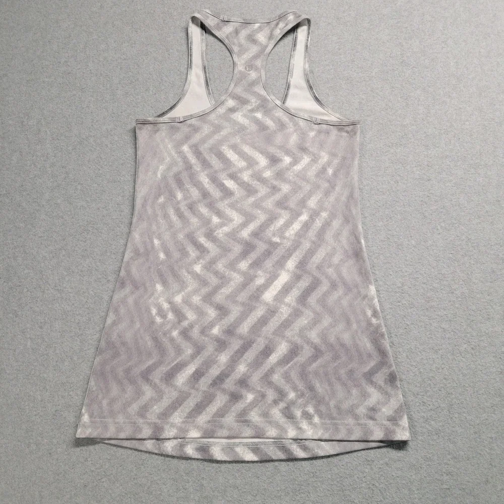 Lululemon Racerback Tank Top Grey Chevron Zigzag Athletic Yoga Shirt Womens‎